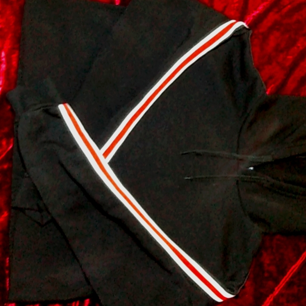 Cropped Hoodie